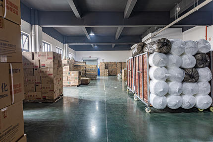 Materials-warehouse